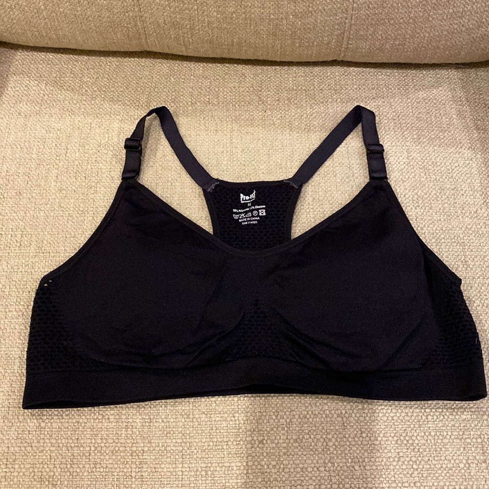 Profit Seamless Navy Sports Bra Size M